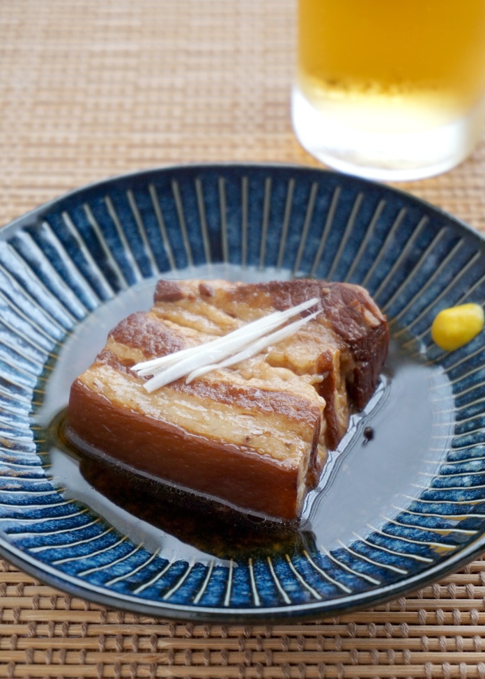 卓袱料理のひとつ。長崎にある老舗料亭の一品が自宅に届く「豚大トロ角煮　８個入」