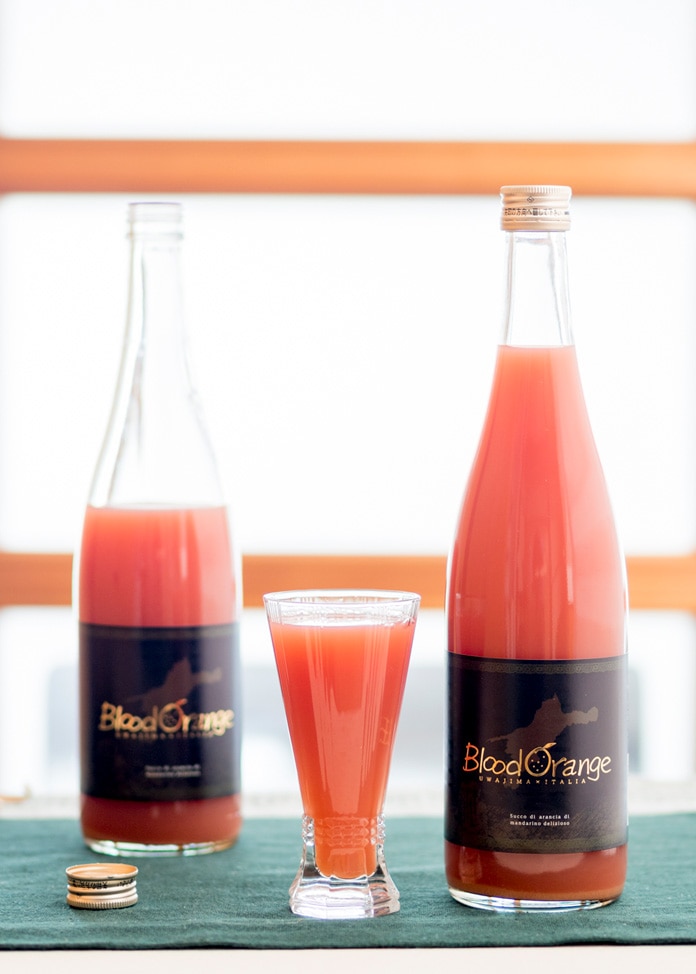 愛媛の太陽の恵み、爽やかな風を感じる「ブラッドオレンジジュース 720ml × 2本」