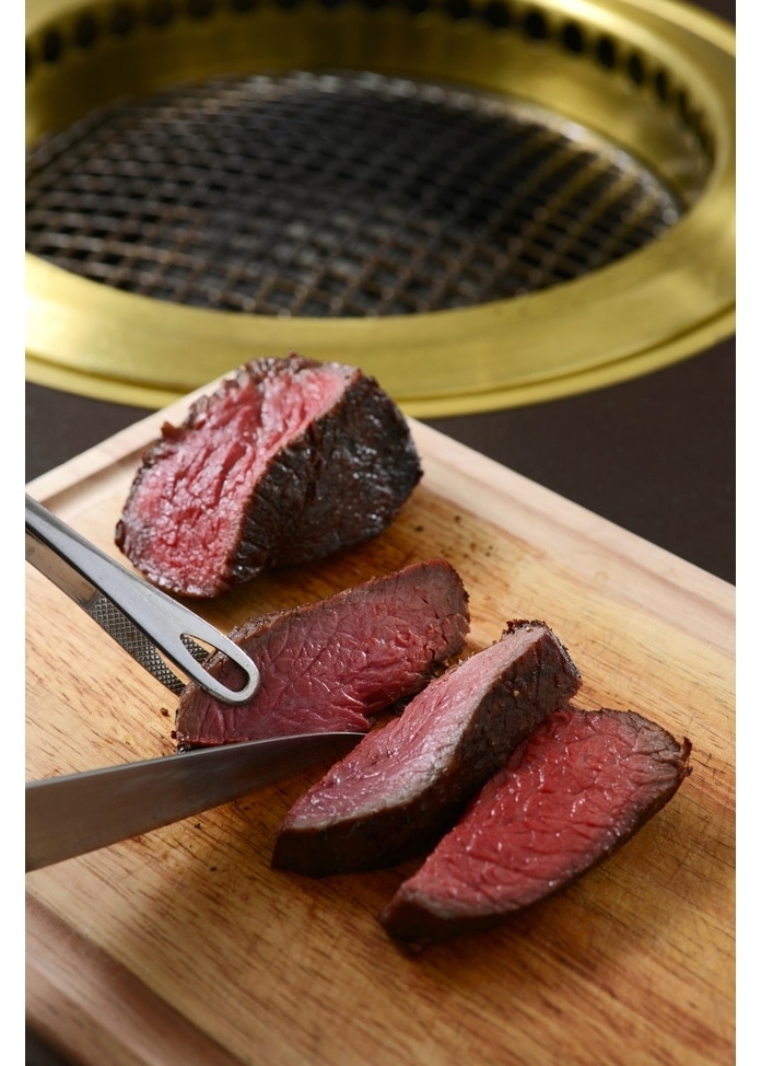 【門崎熟成肉 格之進】門崎熟成肉 塊焼き（赤身・霜降り 各120g）