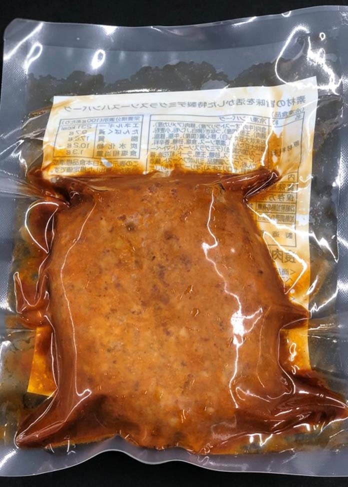 【大阪北新地TeppanWine堀】素材の旨味を活かした特製デミグラスソースハンバーグ8個