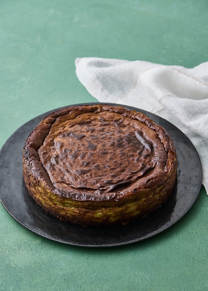 【6号サイズ】京都宇治抹茶使用 濃厚人気の抹茶バスクチーズケーキ