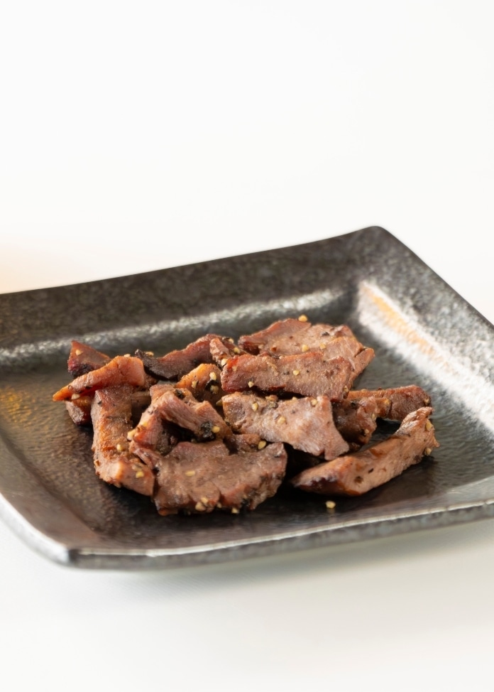 【お試し】焼きたて陣中牛タン黒胡椒（3個入）