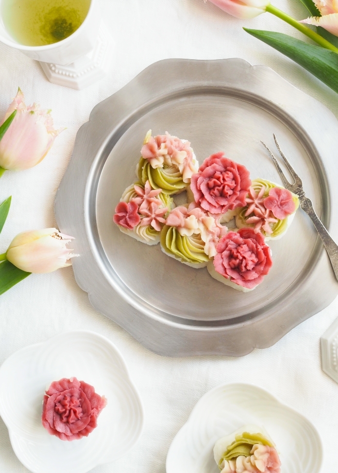 【母の日】おはぎのフラワーBOX（カーネーション）