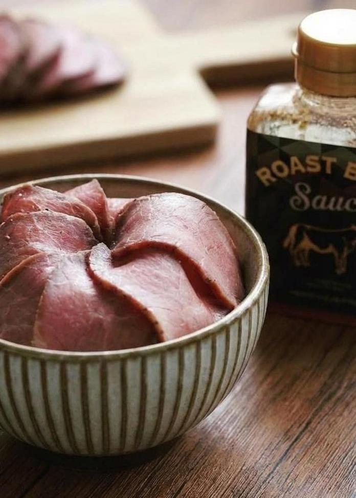 しっとり柔らかい低温調理仕立てのローストビーフ150g×3（ソース付き）