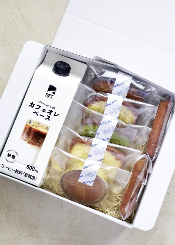 カフェオレベースと焼菓子6種のセット