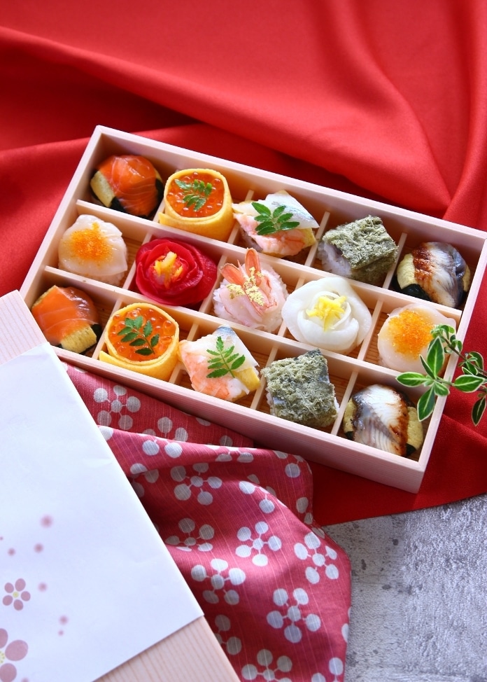 ことほぎ華おせちとあでやか手鞠寿しセット（2～3人前）