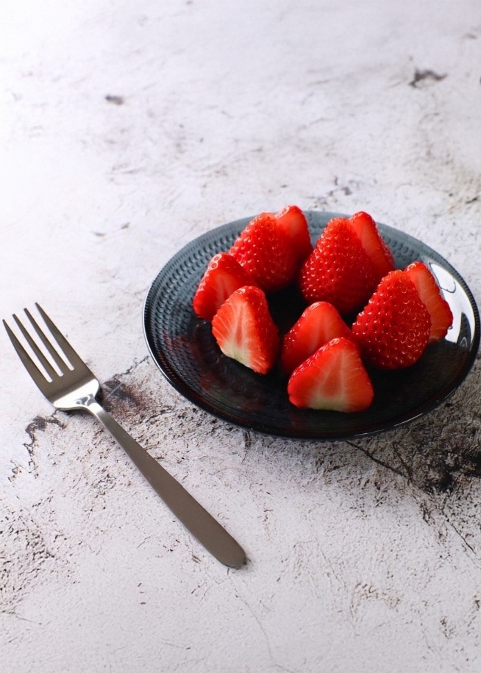 【冬／春限定】朝採れいちご（大粒・800g）