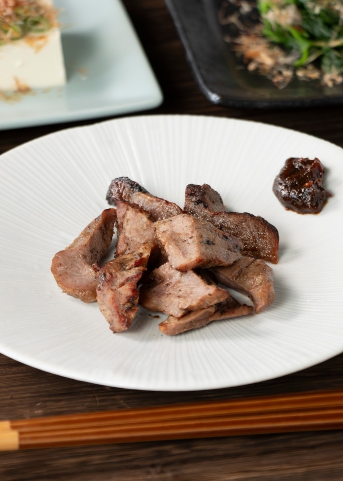 【仙台・陣中】焼きたて陣中牛タン 塩＆黒胡椒（10個入）