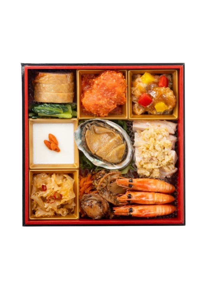 お盆お値下げ‼️【新品未使用】金敷駸房　作品集　3冊セット ホテルニューオータニ】和洋中三段重（3～4人前）| おせちお