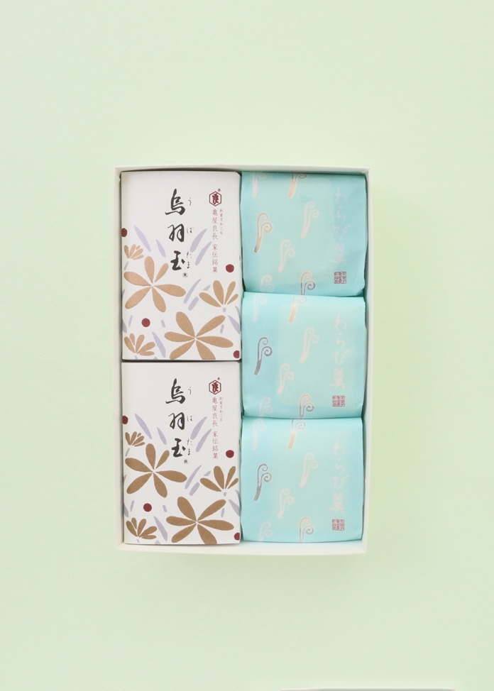 烏羽玉2箱・わらび羹3個