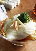 三輪そうめんしづの緒環 つゆ付き 木箱入 約13人前