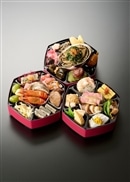 【南麻布分とく山】伝統と独創のおせち 三段重（2人前）