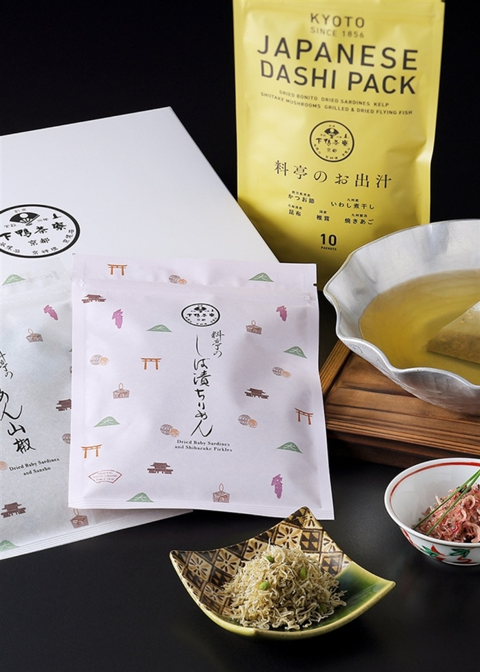 料亭のお出汁とちりめん山椒2色添え