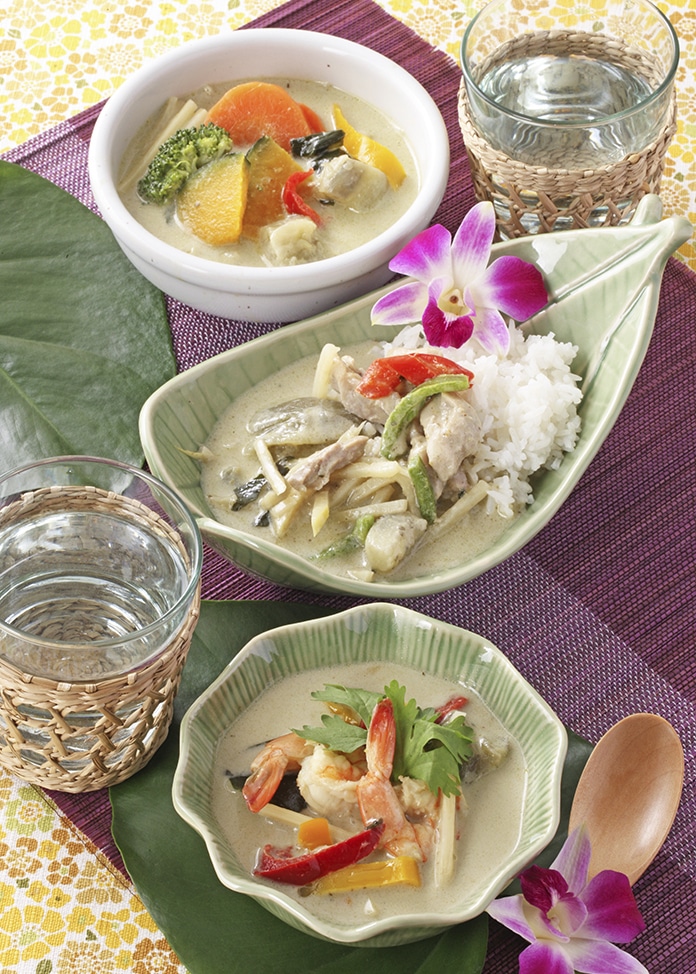 タイ料理専門店 パクチーデリ グリーンカレー3種6食入り（チキン・エビ・野菜）とジャスミンライスセット