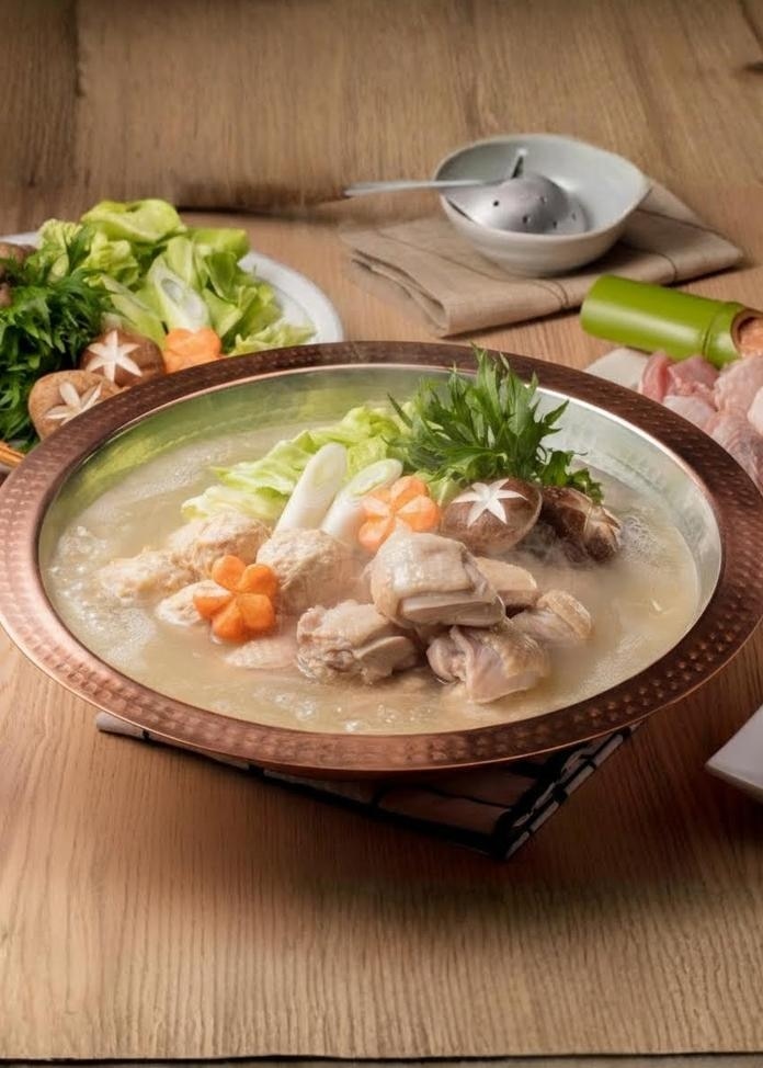 華味鳥 水たきセット（手ごねつくね入り）