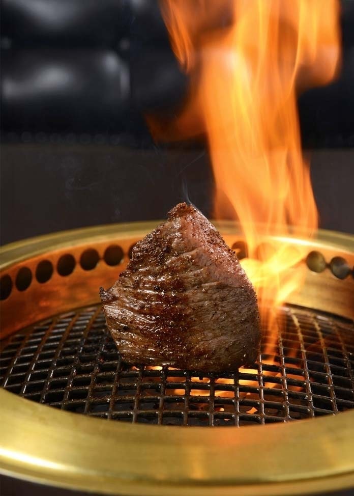 【門崎熟成肉 格之進】門崎熟成肉 塊焼き（赤身・霜降り 各120g）