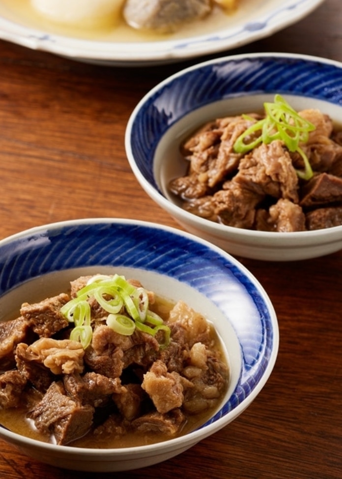 牛すじ煮込みセット（醤油・味噌味各2個入）