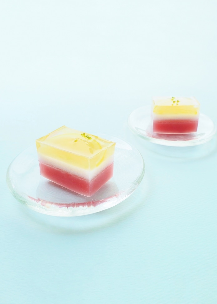 桃の菓・烏羽玉