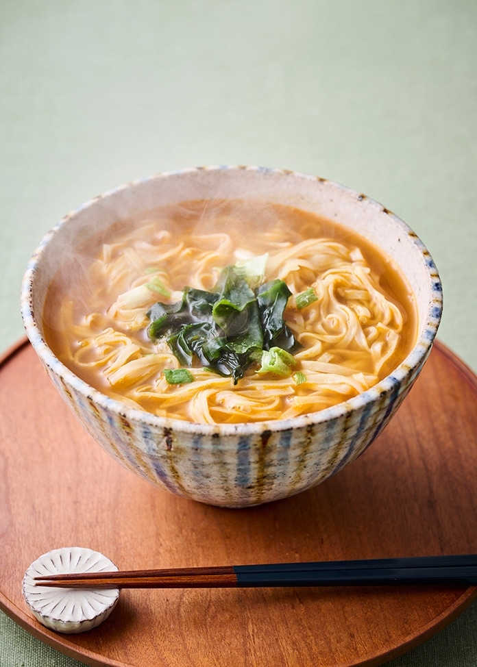お湯を注ぐだけの稲庭うどん カレースープ 8食入り