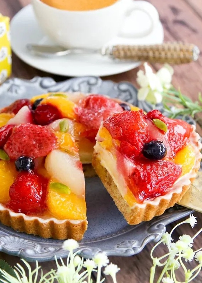 【ア・ラ・カンパーニュ】タルト・オ・フリュイ・スュルジュレ 5号(15cm)※バースデー仕様