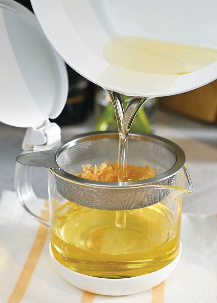 【ハリオ】ガラスのコンパクトオイルポット