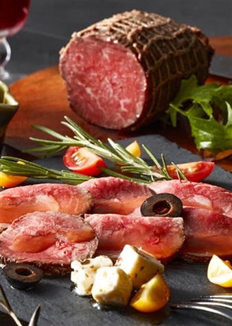 【洋食屋Revo】黒毛和牛ローストビーフ