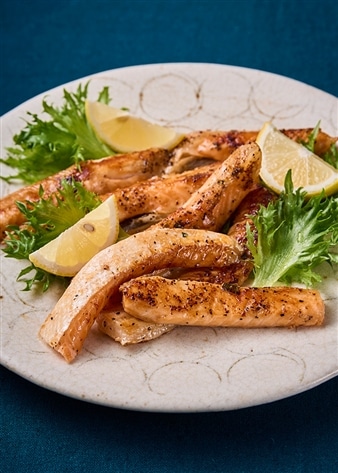 サーモンのハラス黒胡椒味（15パック）