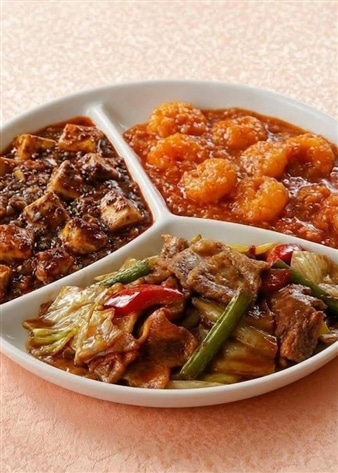【赤坂四川飯店】5年熟成豆板醤使用 料理3種セット（計6袋）