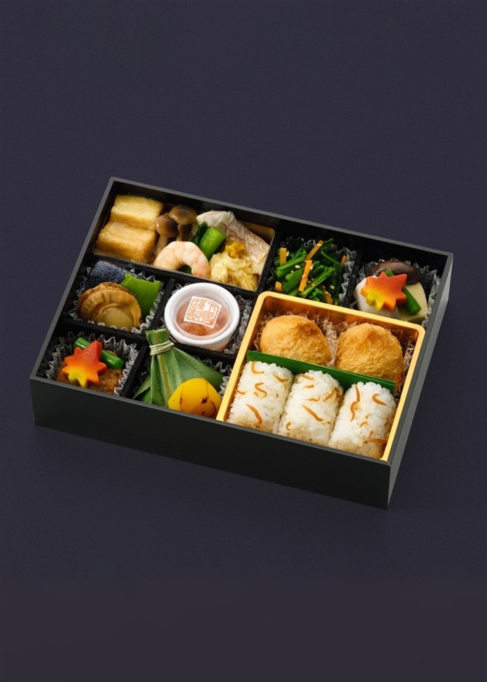 春のおでかけに♪ごちそうお花見弁当