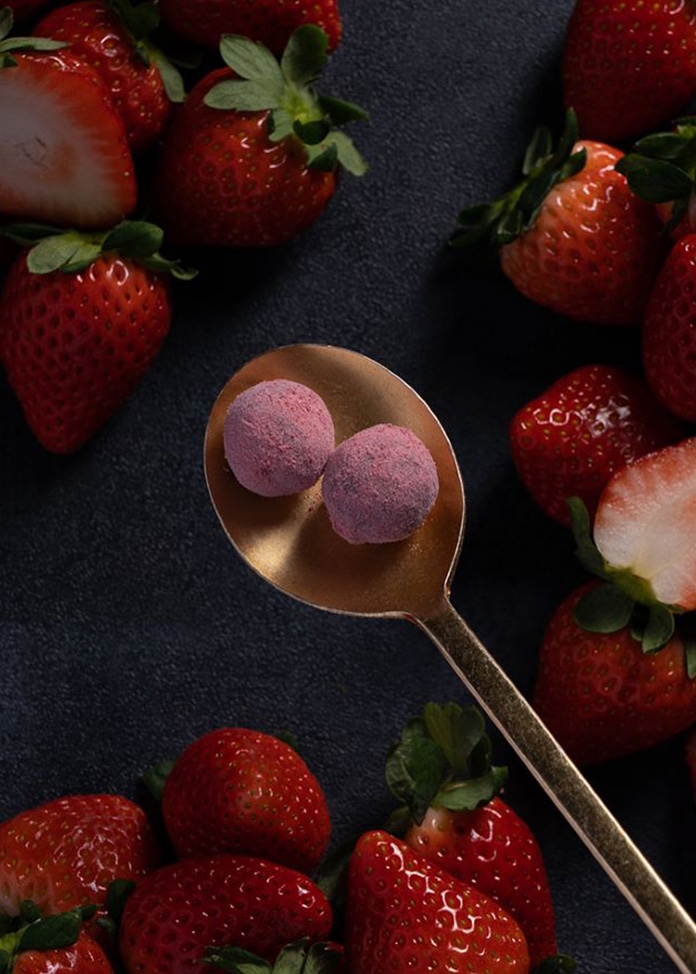 熟成トリュフ あまおう苺