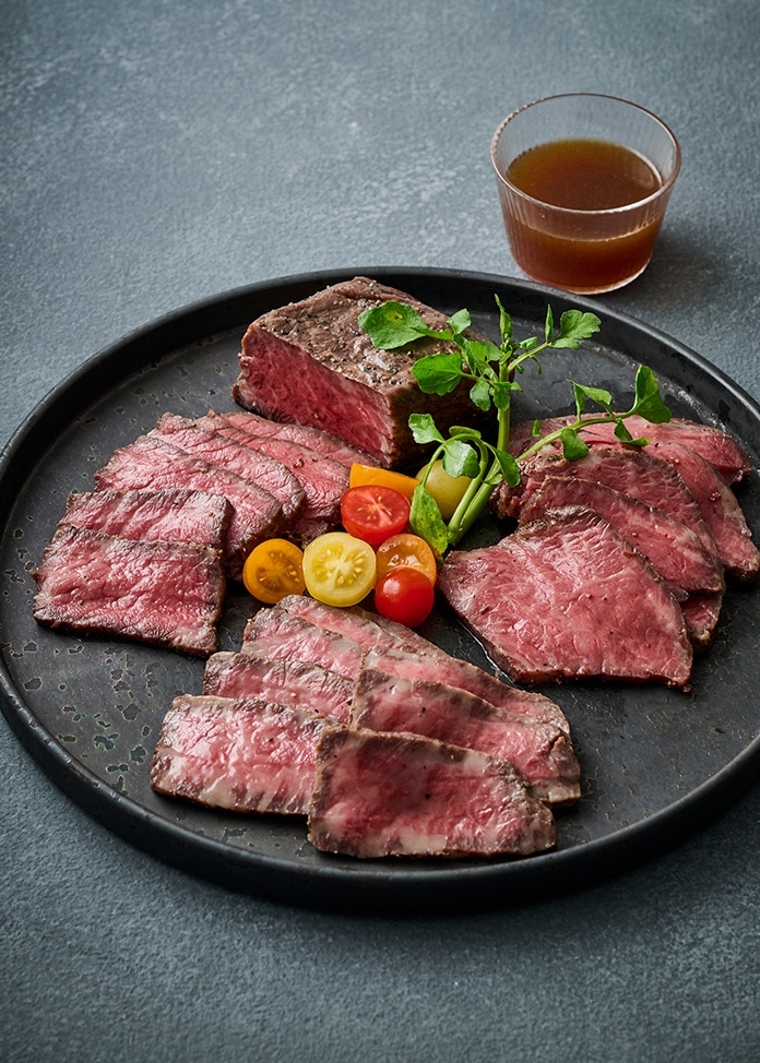 三大和牛プレミアムローストビーフ計550g（ソース付き）