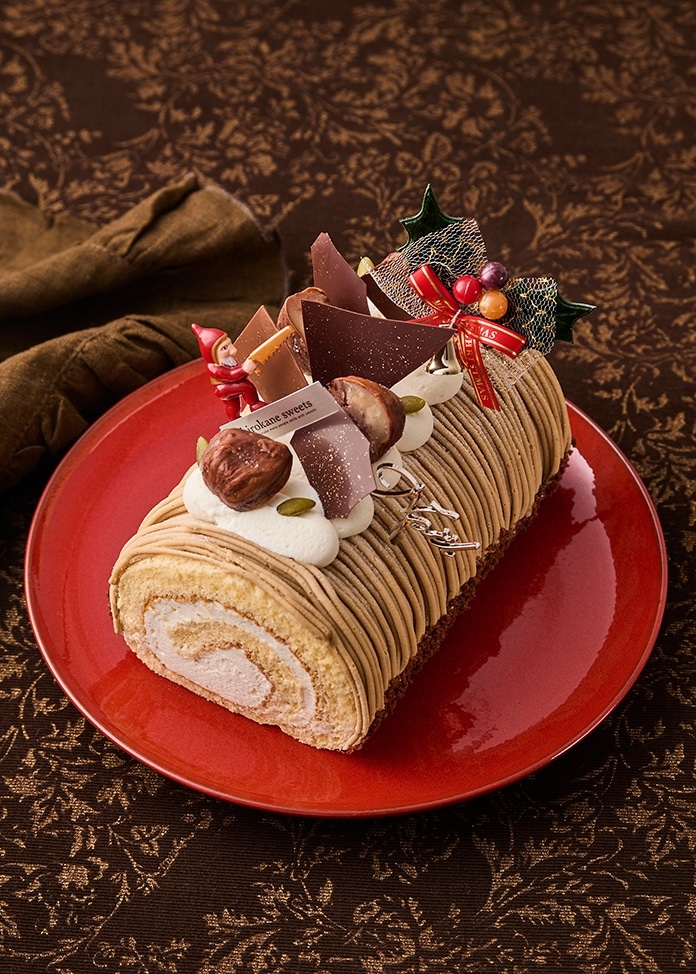 皇室献上栗 山江栗の白金ブッシュドノエル（モンブランスタイル）