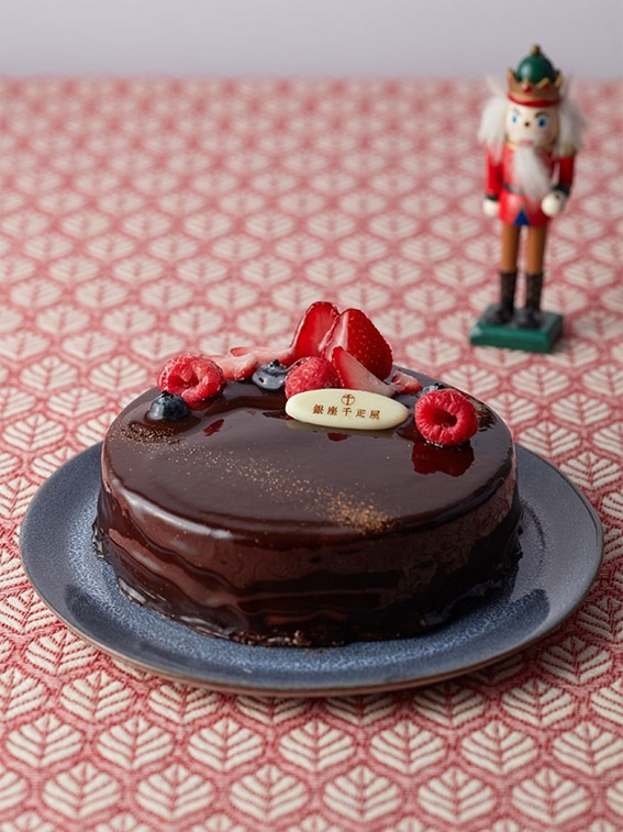 クリスマス ベリーのチョコレートケーキ