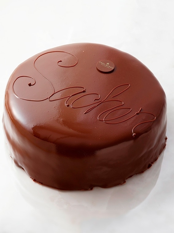 【Merry Christmasプレート付】最高級洋菓子 ウィーンの銘菓ザッハトルテ 20cm