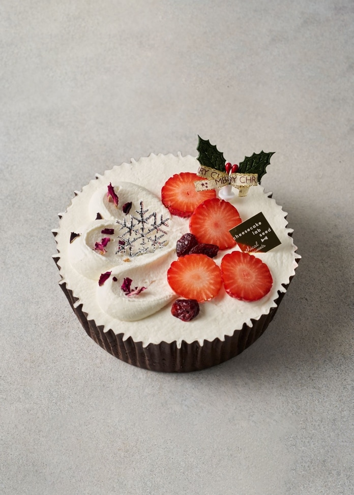 苺の純生ホワイトクリスマチーズケーキ