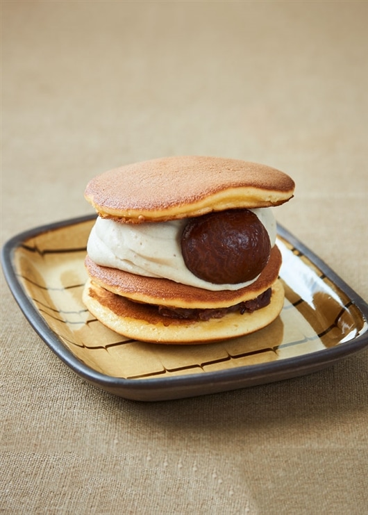 渋皮栗の生どらグランデ 4個入り