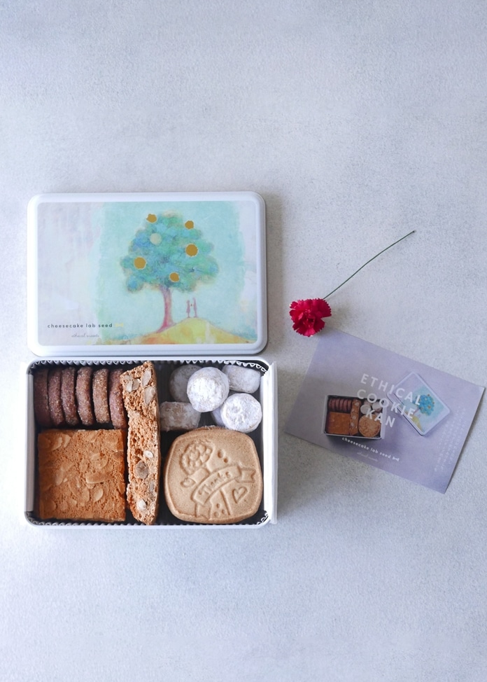 【ミニカーネーション飾り付き】mother's day エシカルクッキー缶