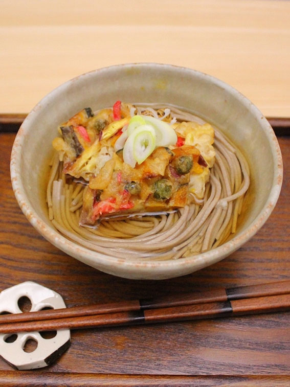 年越し 迎春 麺詰合せ（讃岐うどん、信州そば、まるもち、めんつゆ）