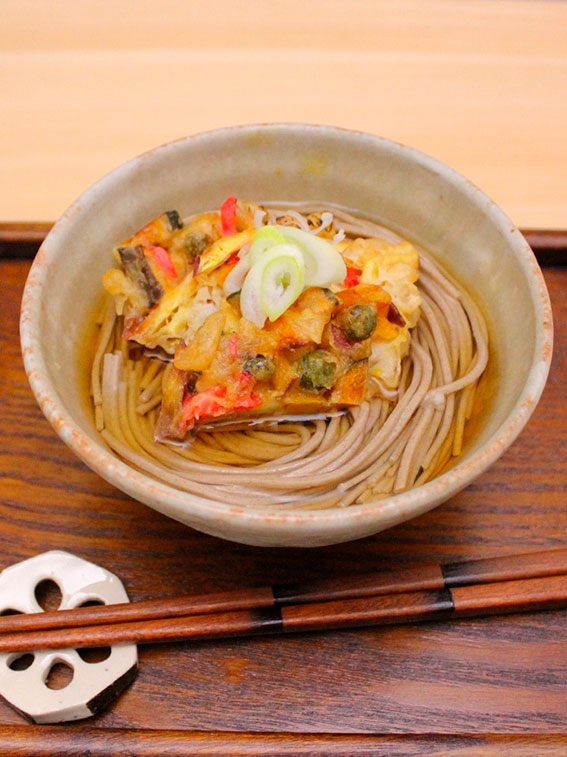 年越し 迎春 麺詰合せ（讃岐うどん、信州そば、まるもち、めんつゆ）